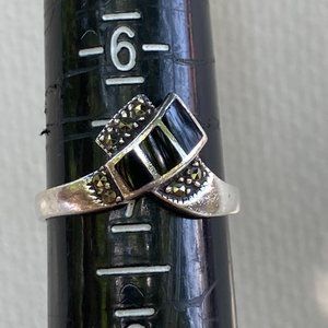MO onyx and marcasite wrap-around sterling silver ring